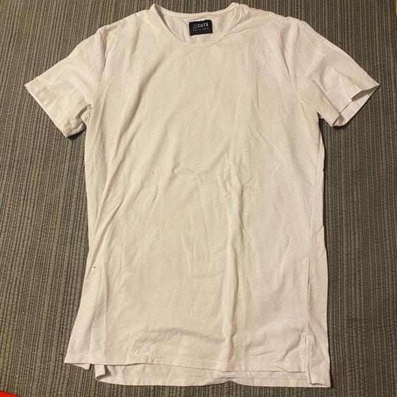 Medium Mens Cuts Shirts for Sale. Minimal to no wear on all of them. - Picture 5 of 5